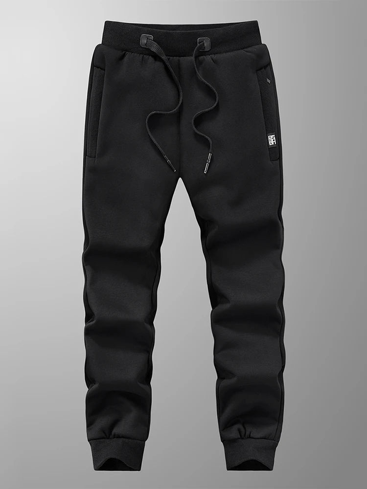 Casual cotton sweatpants.