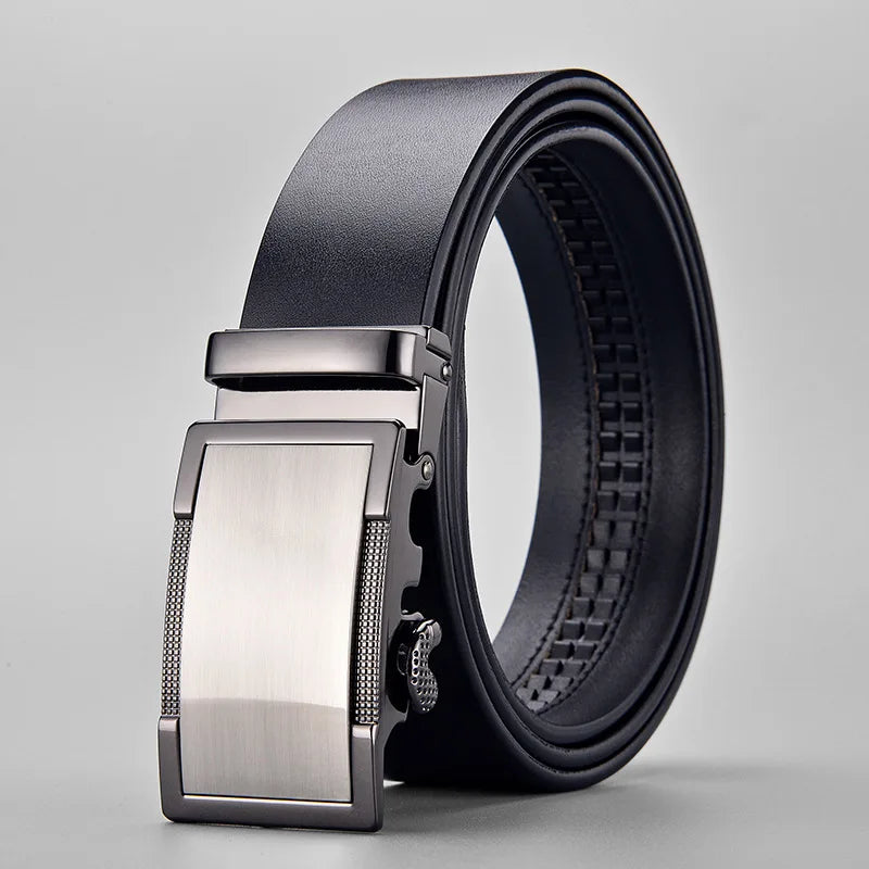Genuine leather belt.