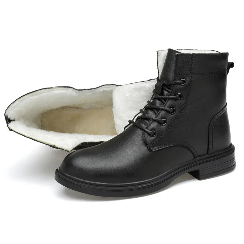 Classic style leather boots.