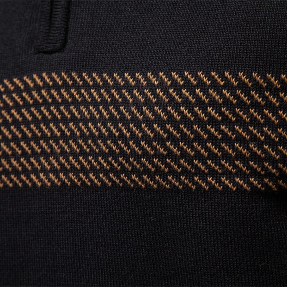 Knitted sweater.