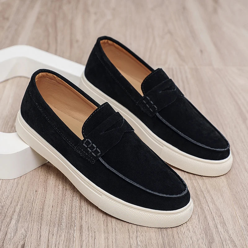 Men's suede moccasins, classic style.
