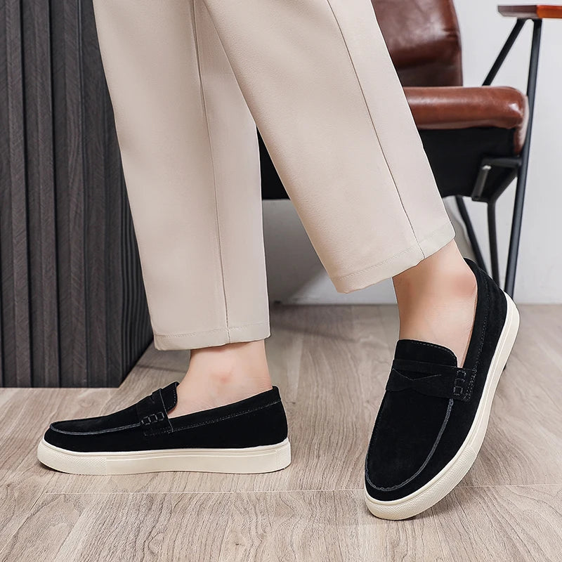 Men's suede moccasins, classic style.