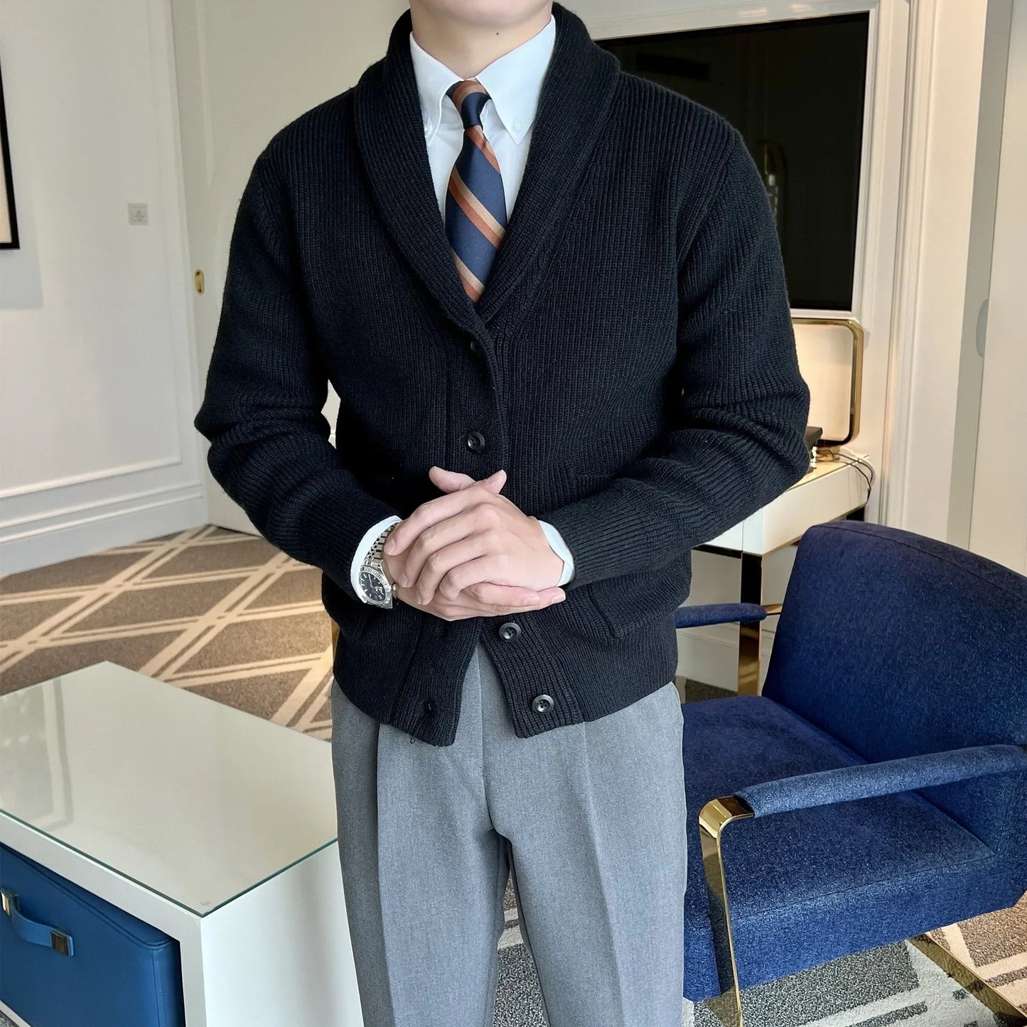 Men's open cardigan with V-neck.