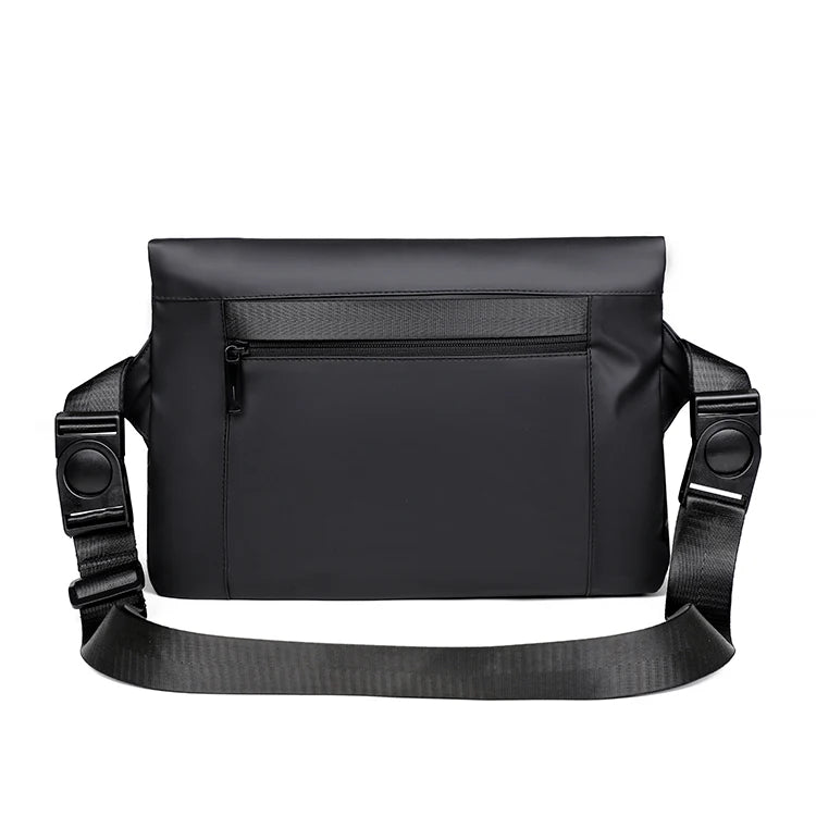 Retro crossbody bag.