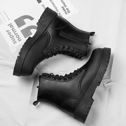 Casual leather boots with a thick sole.