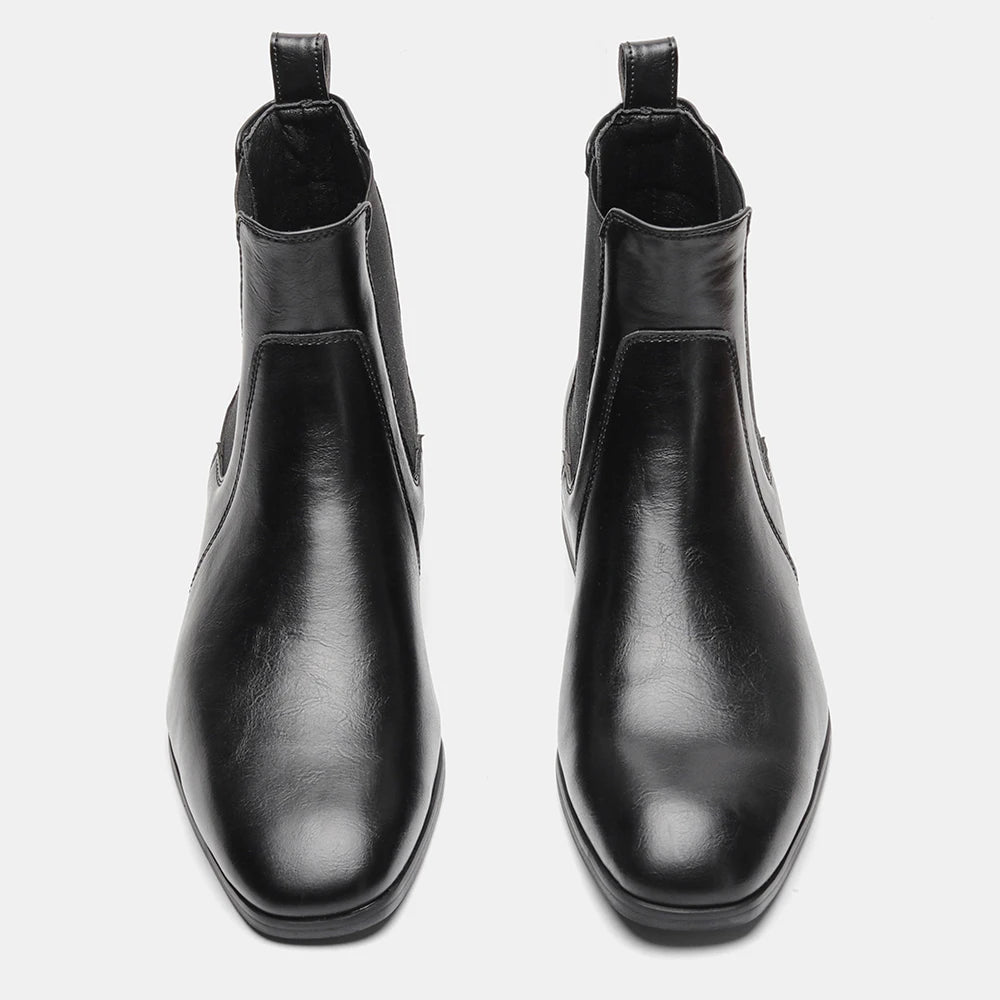 Men's leather Chelsea boot.