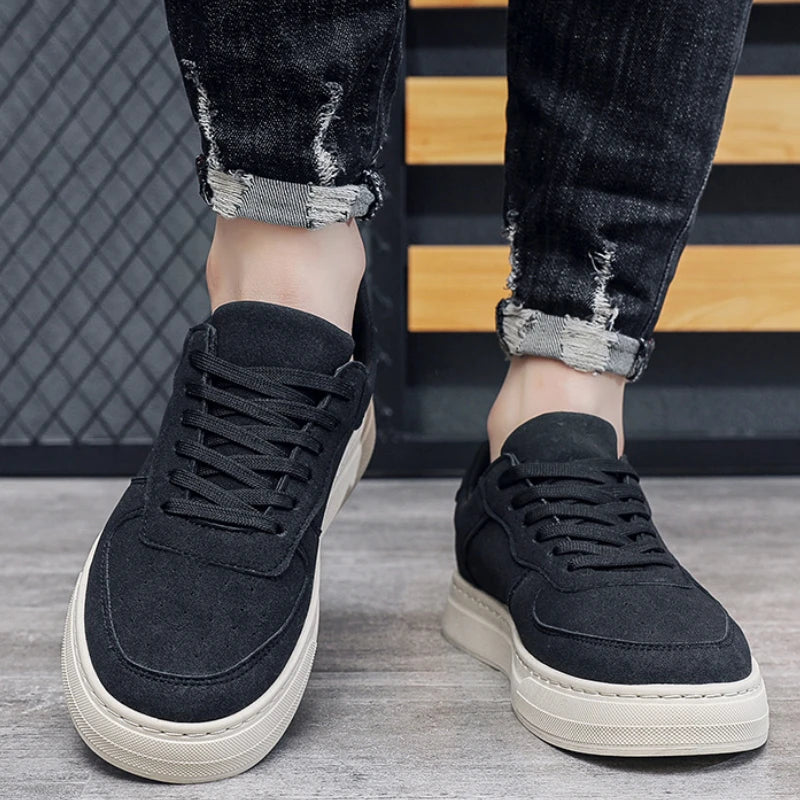 Breathable casual sneakers.