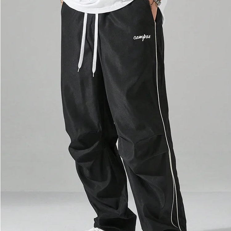 Quick-drying casual pants.