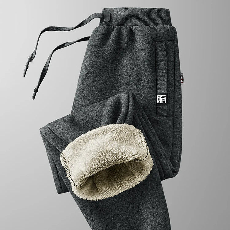 Casual cotton sweatpants.