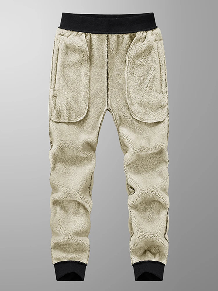 Casual cotton sweatpants.