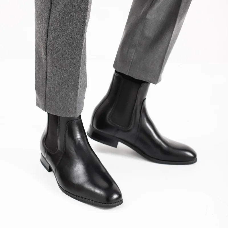 Men's leather Chelsea boot.