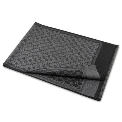 Men's cashmere scarf, pashmina style.